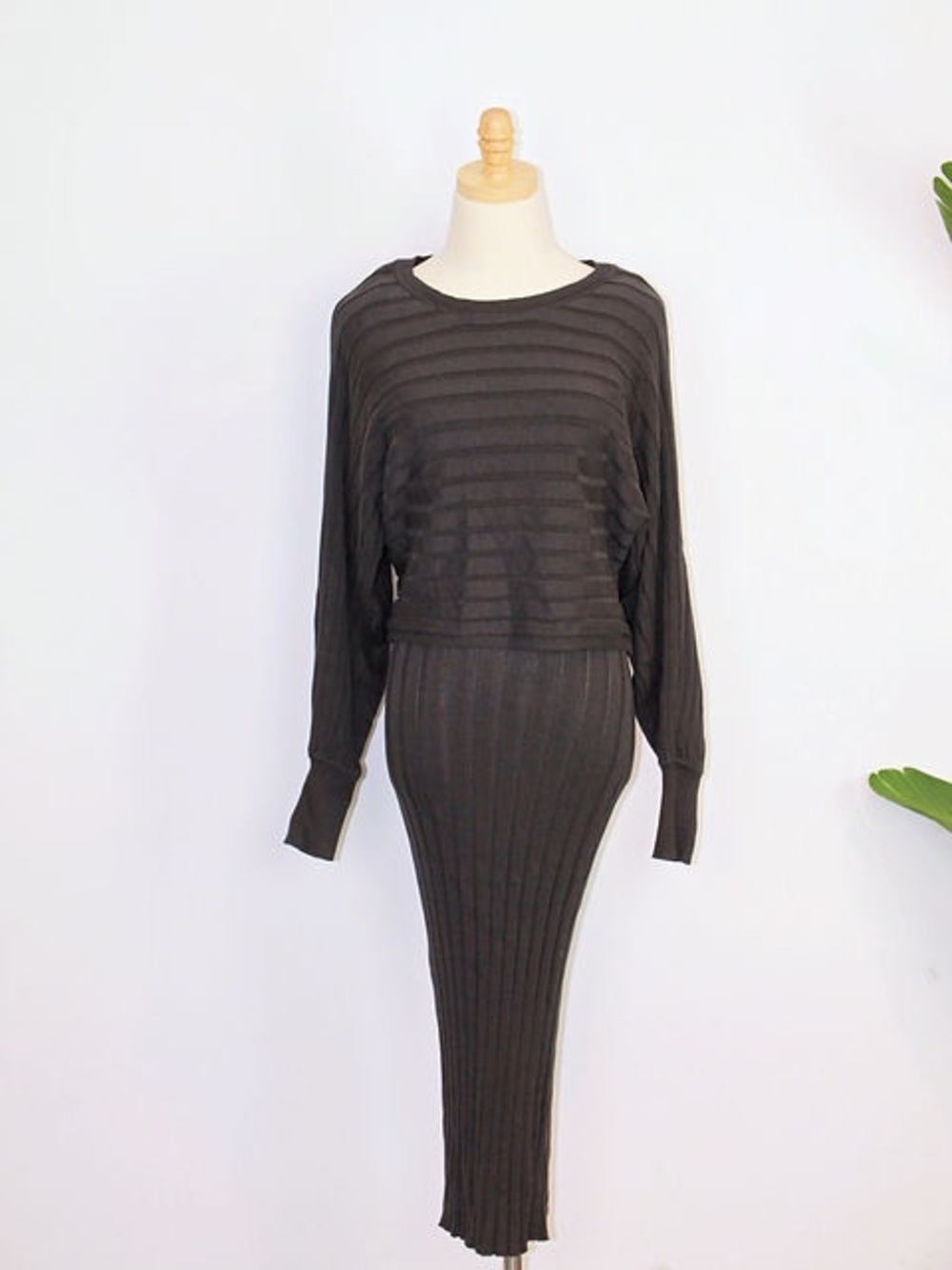 Current Air women’s black long sleeve midi dress M